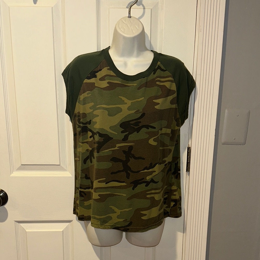 Rothco Green Camouflage Short Sleeve Tee